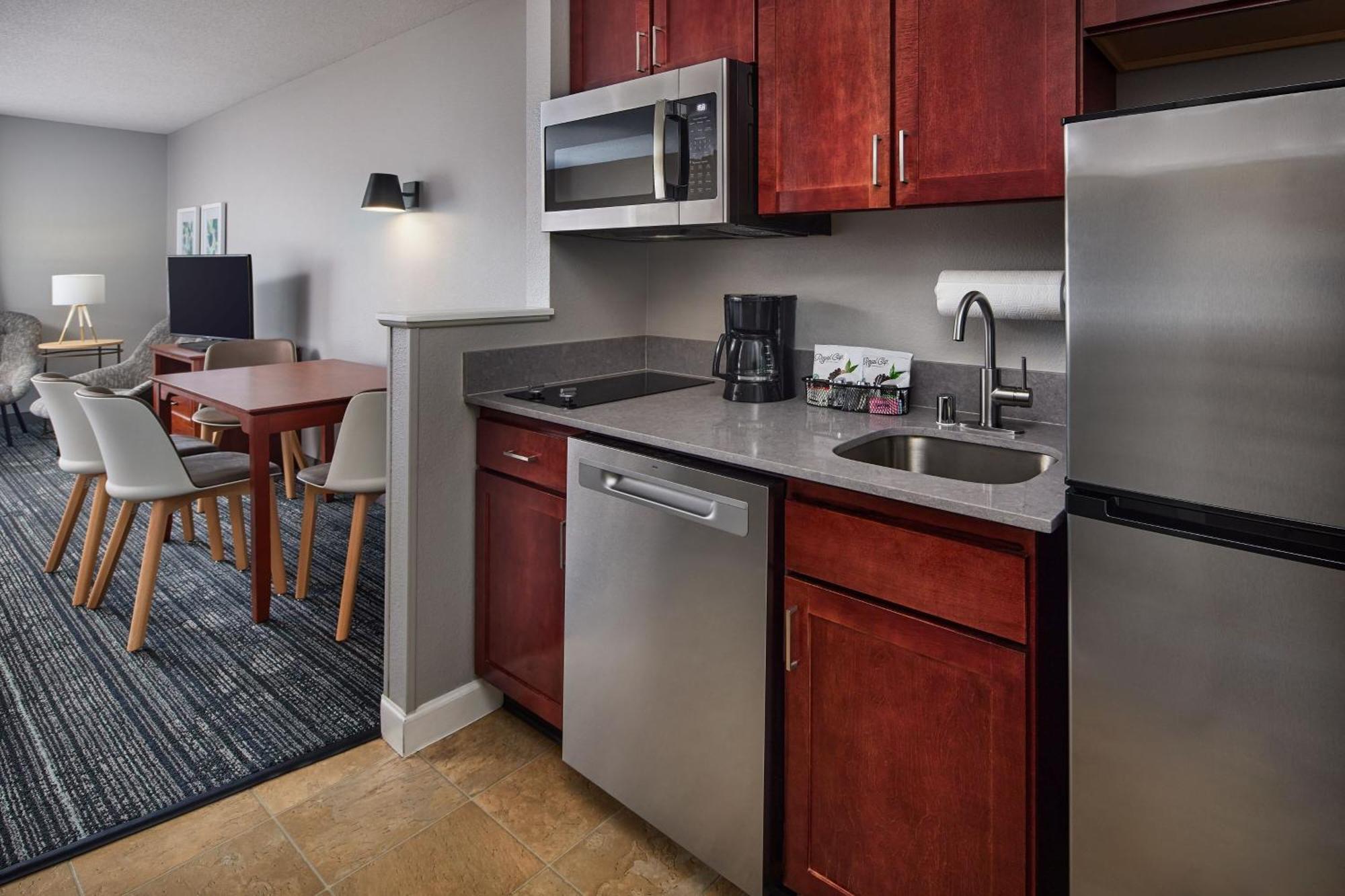 Towneplace Suites By Marriott Colorado Springs South מראה חיצוני תמונה