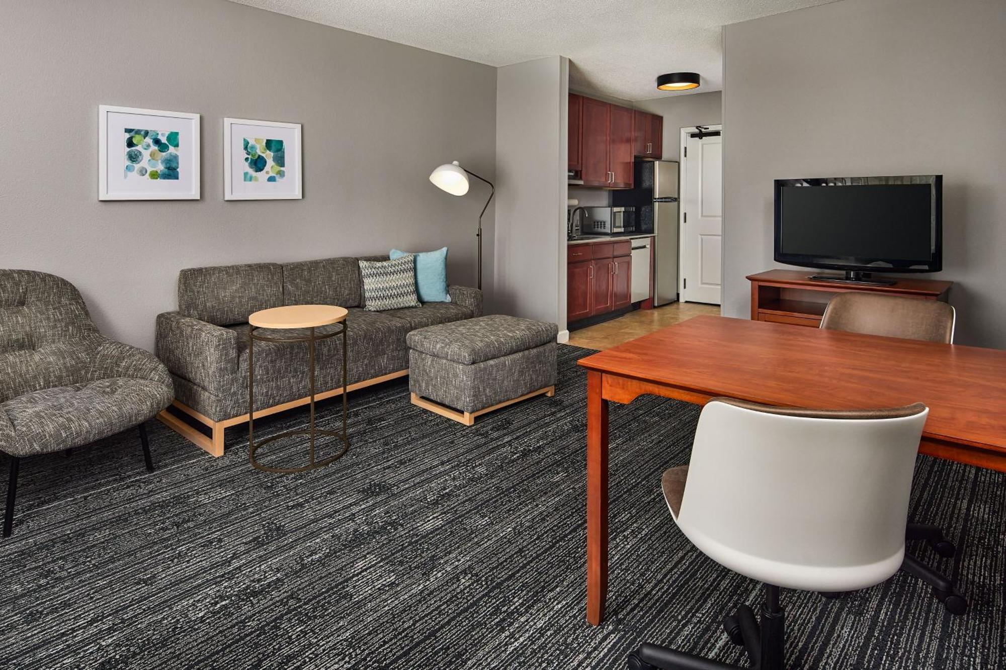 Towneplace Suites By Marriott Colorado Springs South מראה חיצוני תמונה